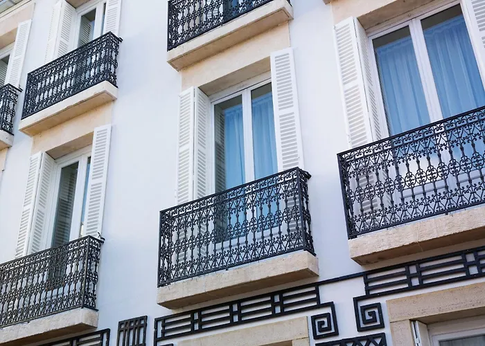 Oceania Le JuraHotel Dijon